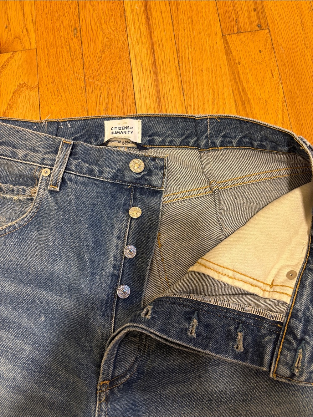 Citizens Of Humanity Light Blue Distressed Wide-Leg Jeans - Picture 7 of 8